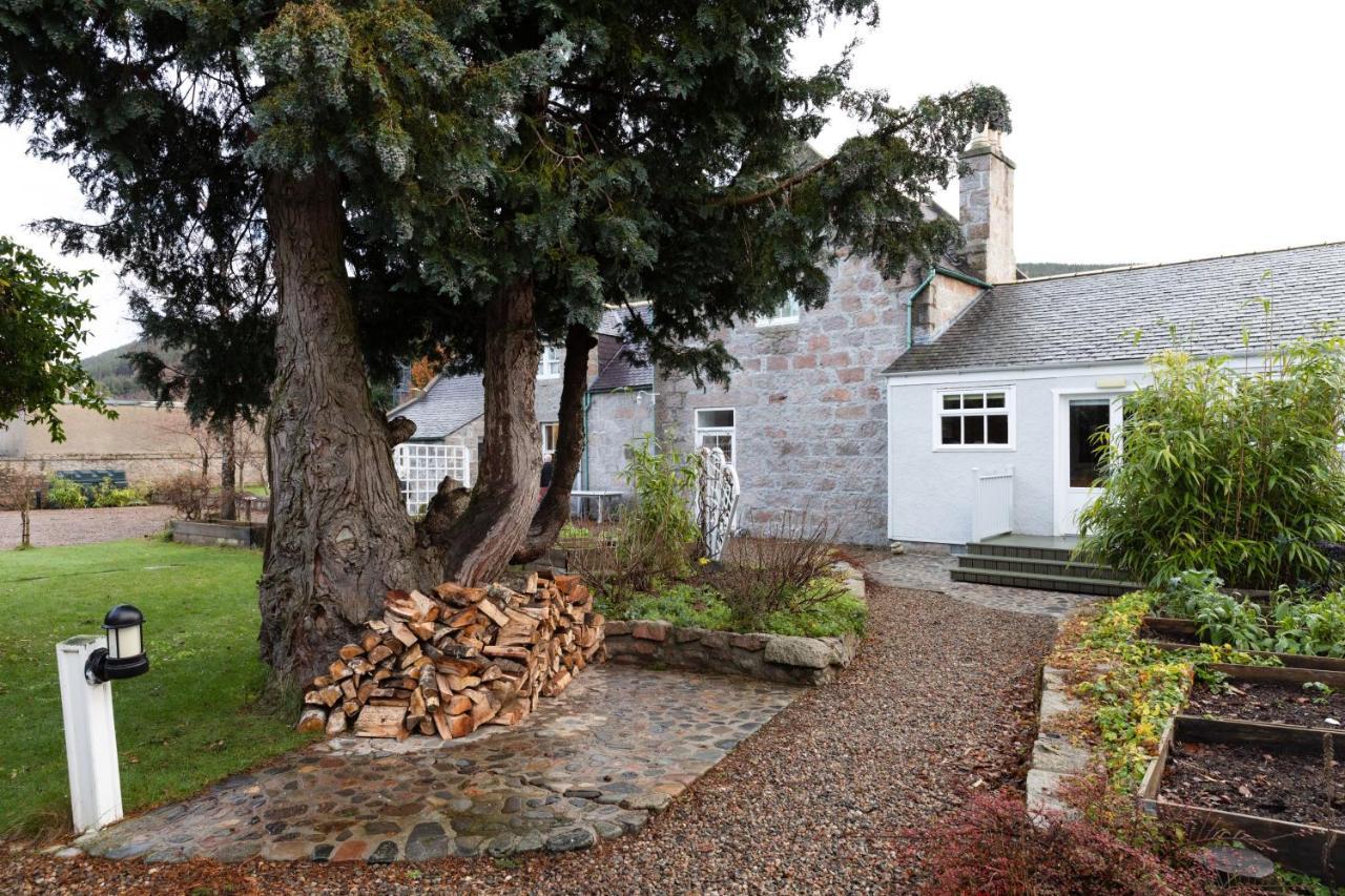 バラター Schoolhouse Bed & Breakfast エクステリア 写真